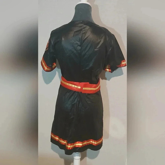 Women's "Smokin' Hot" Fire Fighter Costume - Picture 7 of 8